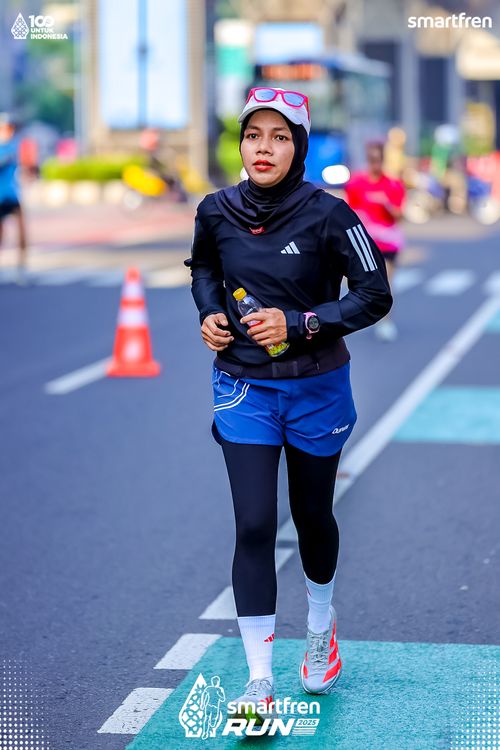 Race photo from Smartfren Run 2025 