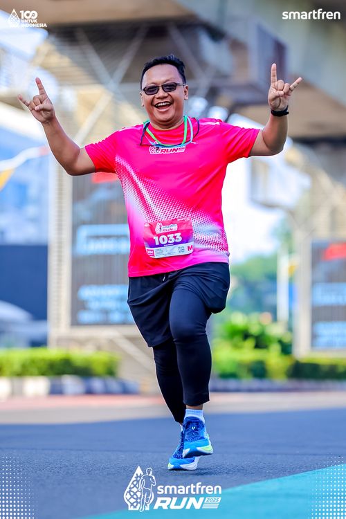 Race photo from Smartfren Run 2025 