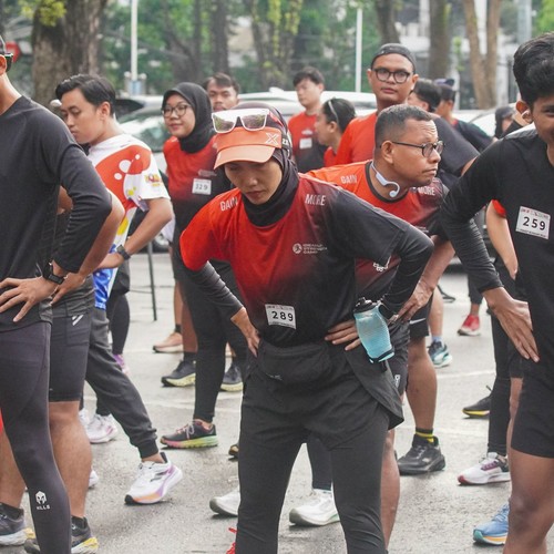 Race photo from FIRST SUNDAY RUN