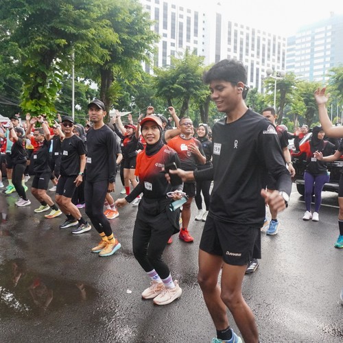 Race photo from FIRST SUNDAY RUN