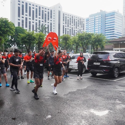 Race photo from FIRST SUNDAY RUN