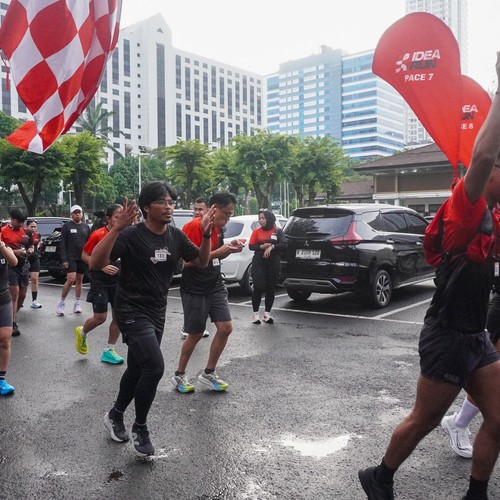 Race photo from FIRST SUNDAY RUN