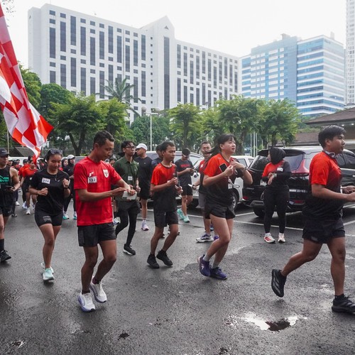 Race photo from FIRST SUNDAY RUN