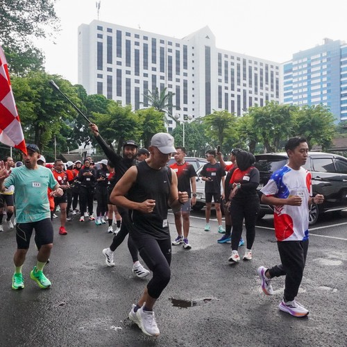 Race photo from FIRST SUNDAY RUN