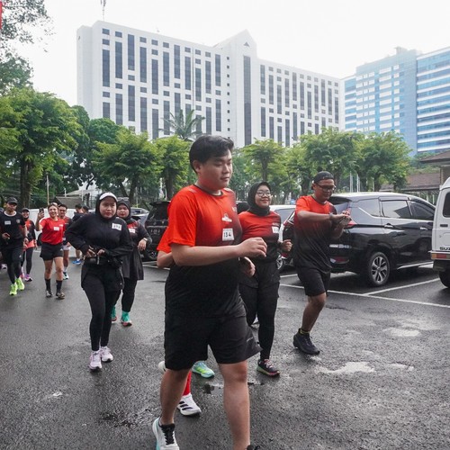 Race photo from FIRST SUNDAY RUN
