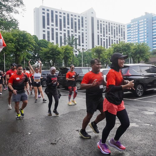 Race photo from FIRST SUNDAY RUN