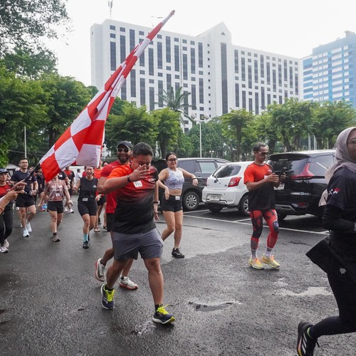 Race photo from FIRST SUNDAY RUN