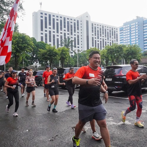 Race photo from FIRST SUNDAY RUN
