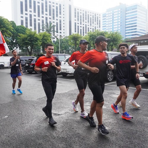Race photo from FIRST SUNDAY RUN