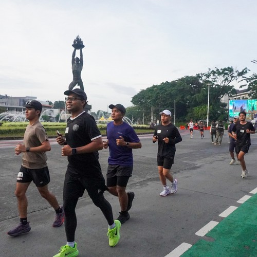 Race photo from FIRST SUNDAY RUN