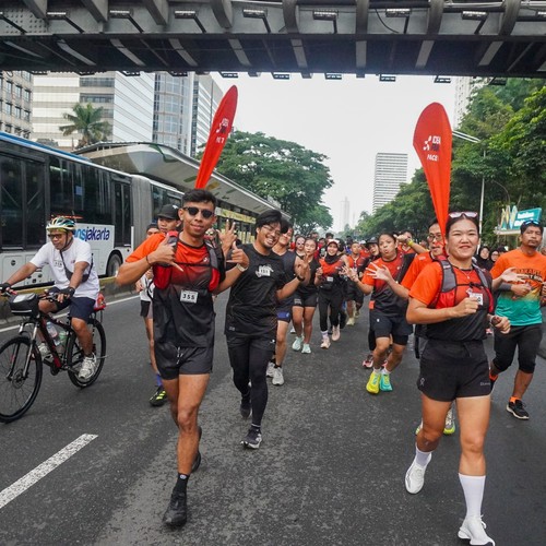 Race photo from FIRST SUNDAY RUN