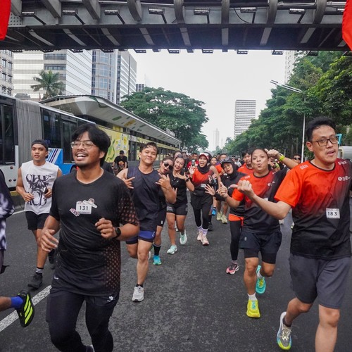 Race photo from FIRST SUNDAY RUN