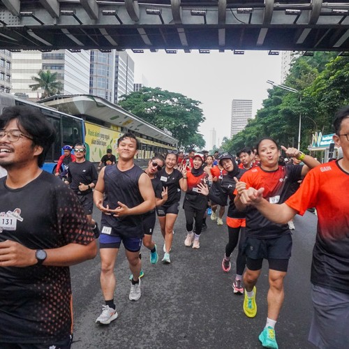 Race photo from FIRST SUNDAY RUN