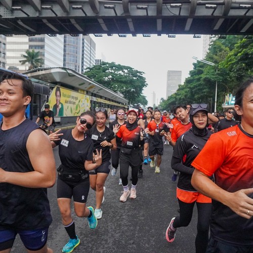Race photo from FIRST SUNDAY RUN