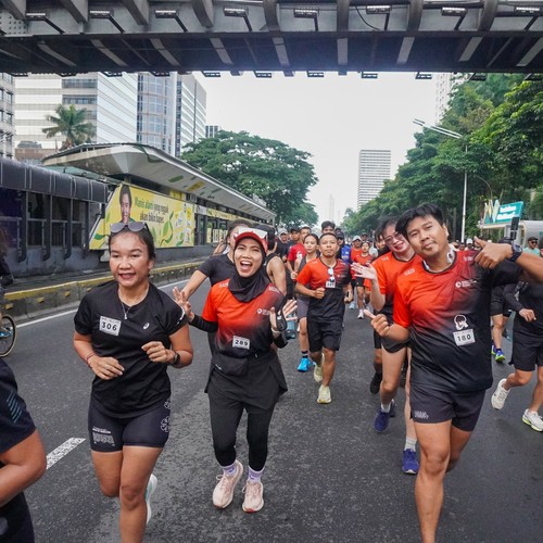Race photo from FIRST SUNDAY RUN