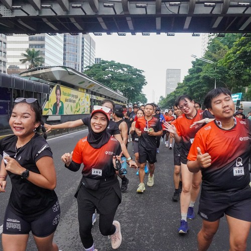 Race photo from FIRST SUNDAY RUN