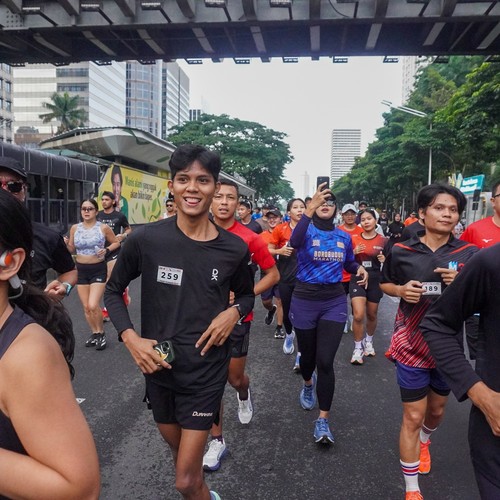 Race photo from FIRST SUNDAY RUN