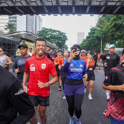 Race photo from FIRST SUNDAY RUN