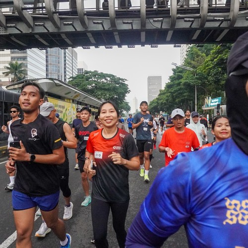 Race photo from FIRST SUNDAY RUN