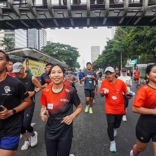 Race photo from FIRST SUNDAY RUN