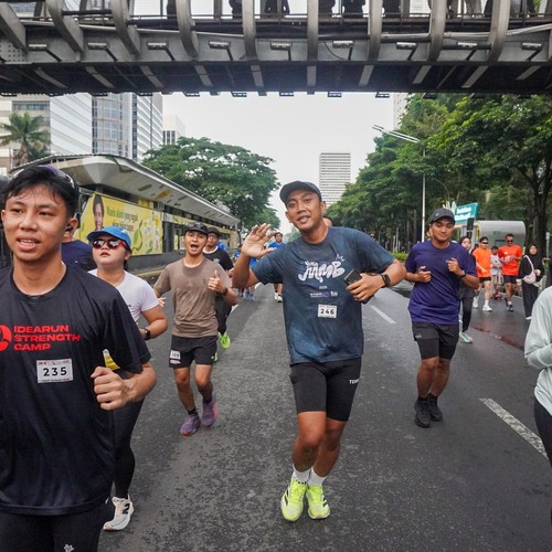 Race photo from FIRST SUNDAY RUN