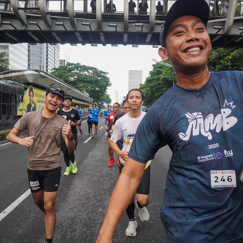 Race photo from FIRST SUNDAY RUN