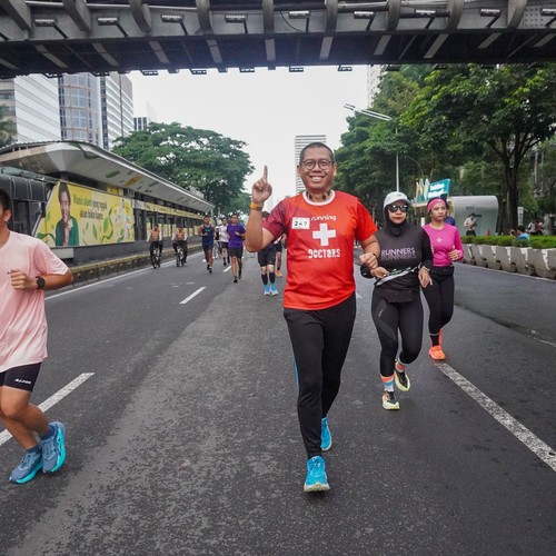 Race photo from FIRST SUNDAY RUN