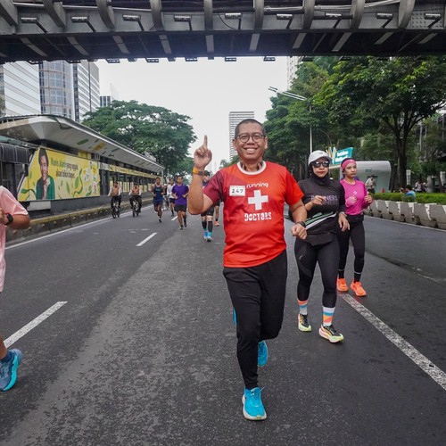 Race photo from FIRST SUNDAY RUN