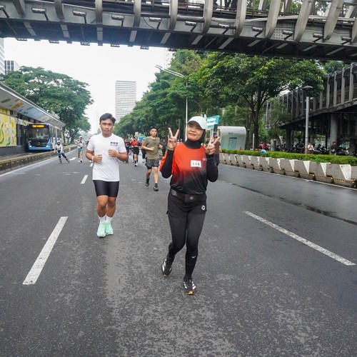 Race photo from FIRST SUNDAY RUN
