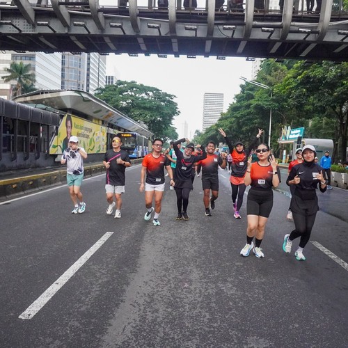 Race photo from FIRST SUNDAY RUN