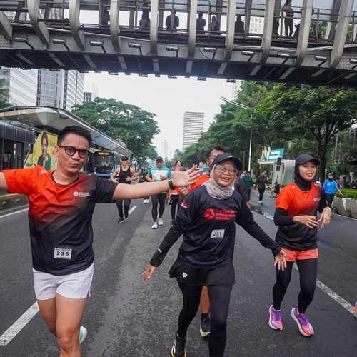 Race photo from FIRST SUNDAY RUN