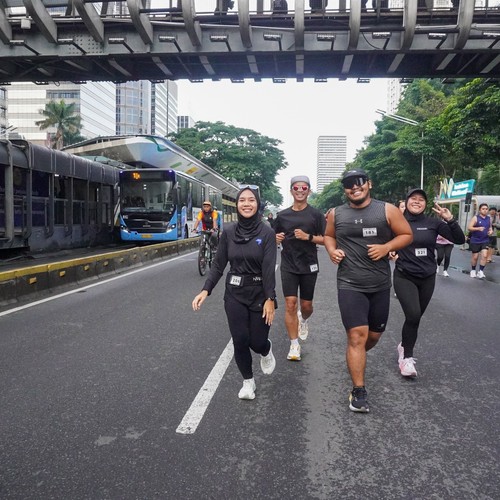 Race photo from FIRST SUNDAY RUN