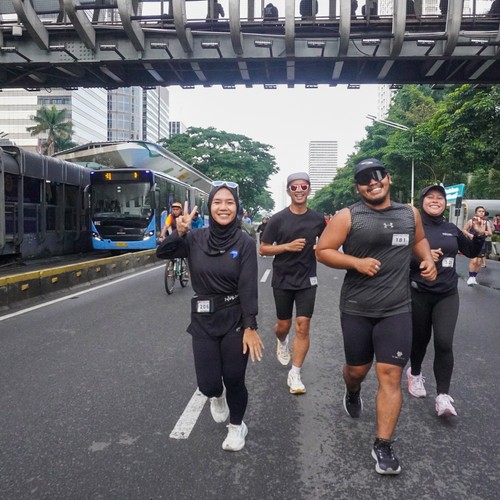 Race photo from FIRST SUNDAY RUN