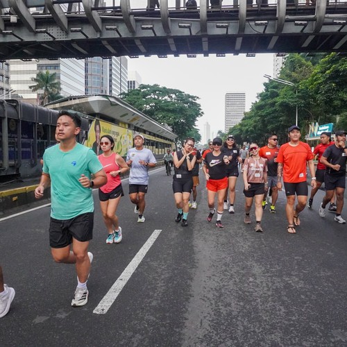 Race photo from FIRST SUNDAY RUN