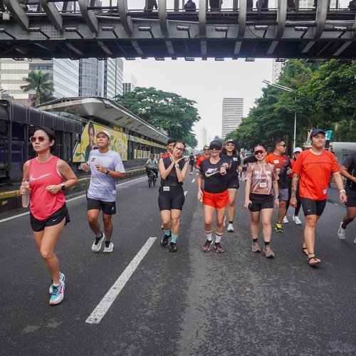 Race photo from FIRST SUNDAY RUN