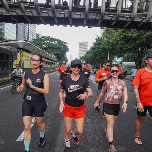Race photo from FIRST SUNDAY RUN