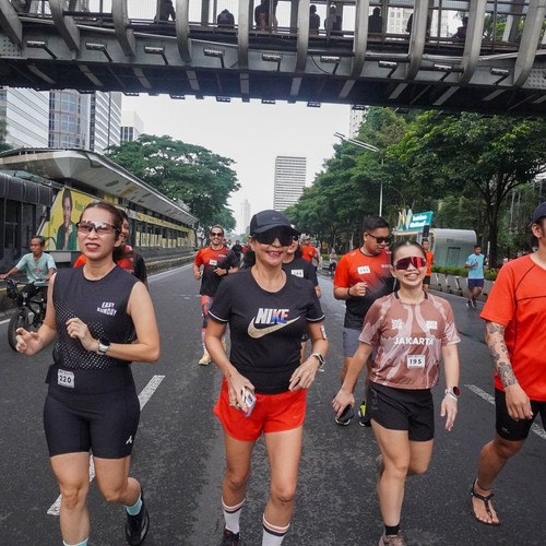 Race photo from FIRST SUNDAY RUN