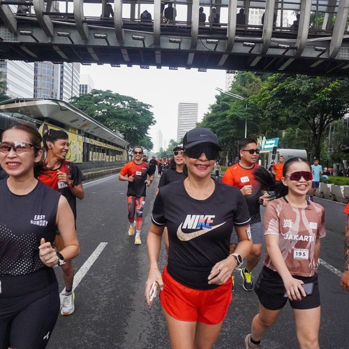 Race photo from FIRST SUNDAY RUN