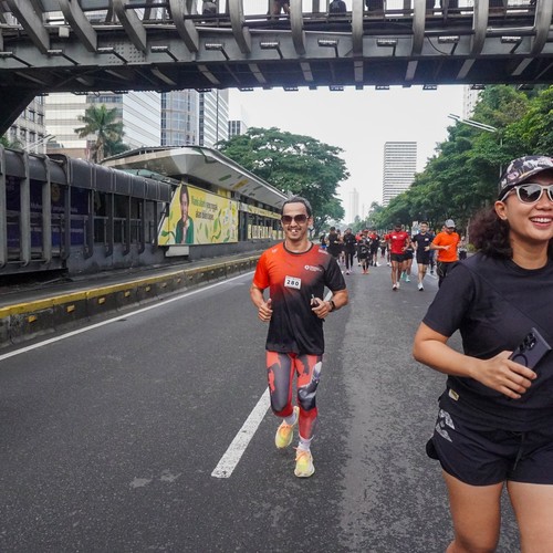 Race photo from FIRST SUNDAY RUN