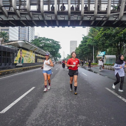 Race photo from FIRST SUNDAY RUN