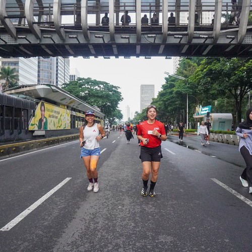 Race photo from FIRST SUNDAY RUN