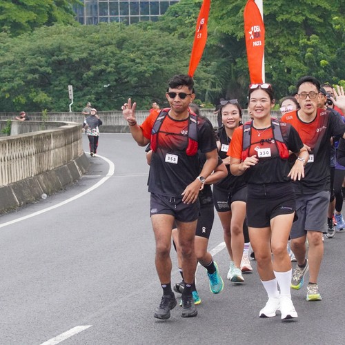 Race photo from FIRST SUNDAY RUN