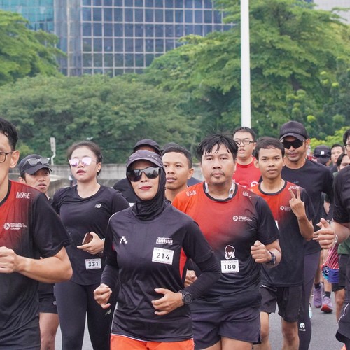Race photo from FIRST SUNDAY RUN