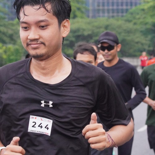 Race photo from FIRST SUNDAY RUN