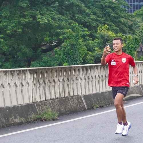 Race photo from FIRST SUNDAY RUN