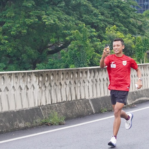 Race photo from FIRST SUNDAY RUN