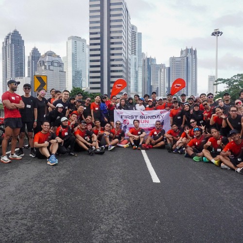 Race photo from FIRST SUNDAY RUN