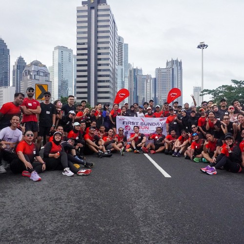 Race photo from FIRST SUNDAY RUN