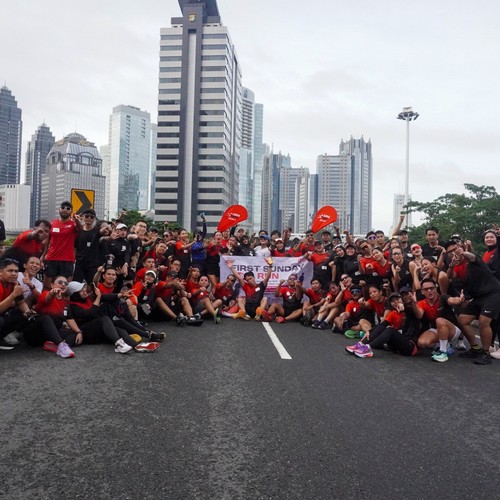 Race photo from FIRST SUNDAY RUN