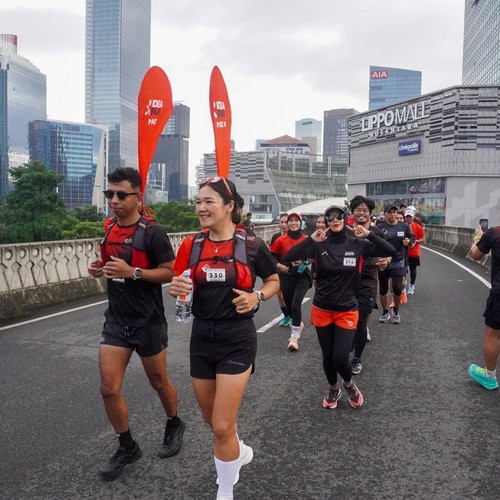 Race photo from FIRST SUNDAY RUN